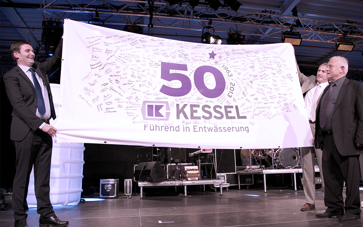 50. Geburtstag und weiteres Wachstum 50. Geburtstag und weiteres Wachstum